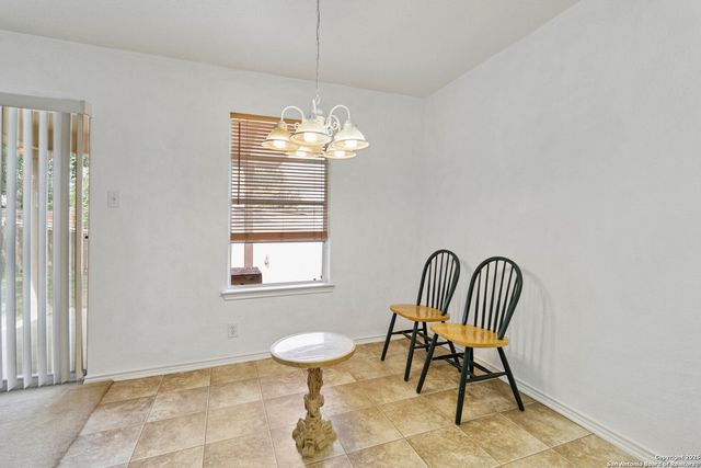 5302 Duke Field, San Antonio, TX 78227