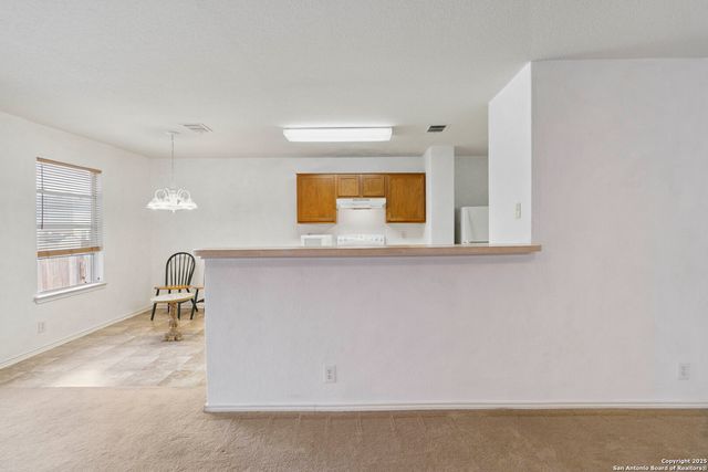 5302 Duke Field, San Antonio, TX 78227