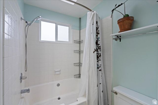 271 BROOKFIELD LN, Centerville, UT 84014