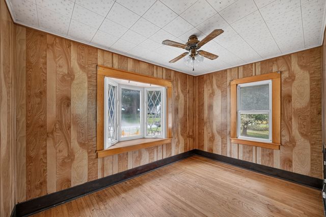 206 Davis Avenue, Des Moines, IA 50315