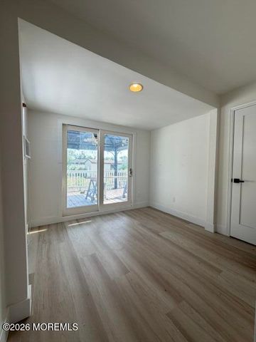 128 Sampson Place, Long Branch, NJ 07740
