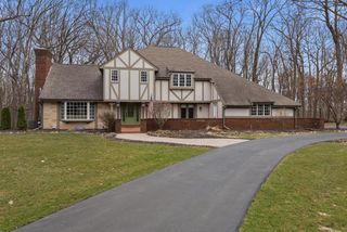 14830 Woodbridge ROAD, Brookfield, WI 53005