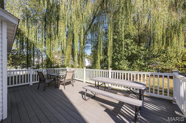 2756 Dunvegan Drive, Dardenne Prairie, MO 63368