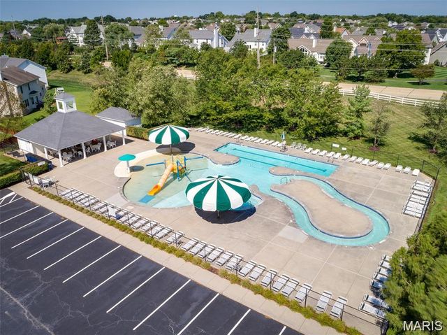 2756 Dunvegan Drive, Dardenne Prairie, MO 63368