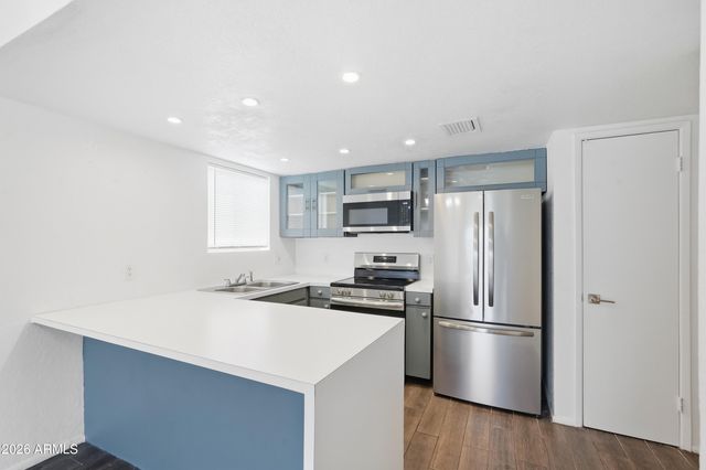 850 S RIVER Drive 1111, Tempe, AZ 85281