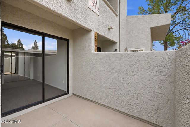 850 S RIVER Drive 1111, Tempe, AZ 85281