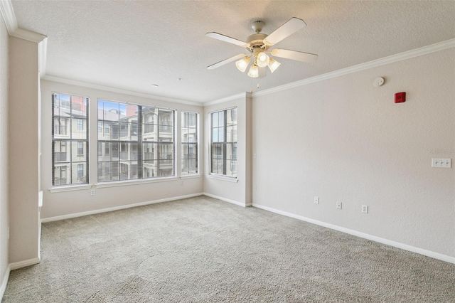 911 N ORANGE AVENUE 438, Orlando, FL 32801