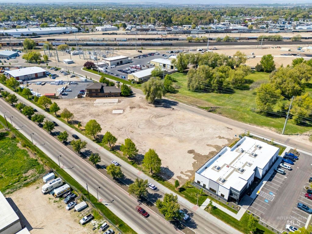 216 N. Broadmore Way, Nampa, ID 83687 photo 6