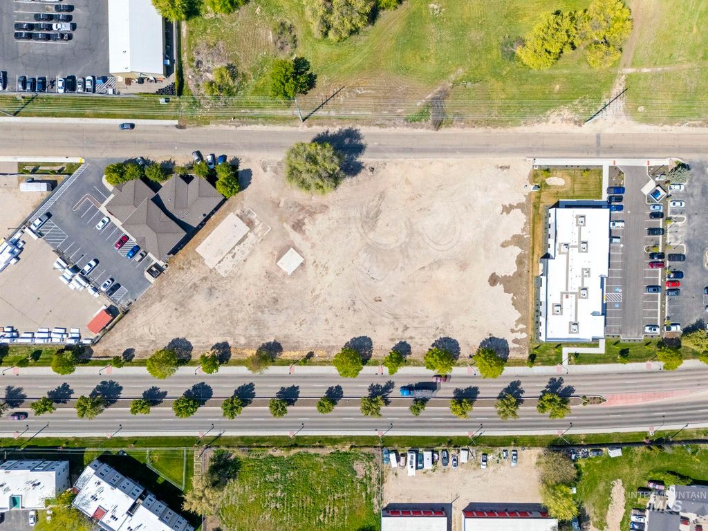 216 N. Broadmore Way, Nampa, ID 83687 photo 8