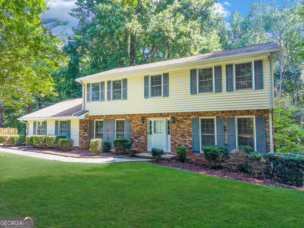 1130 Orchard Way, Roswell, GA 30075