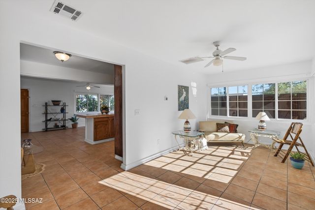 3022 E Seneca Street, Tucson, AZ 85716