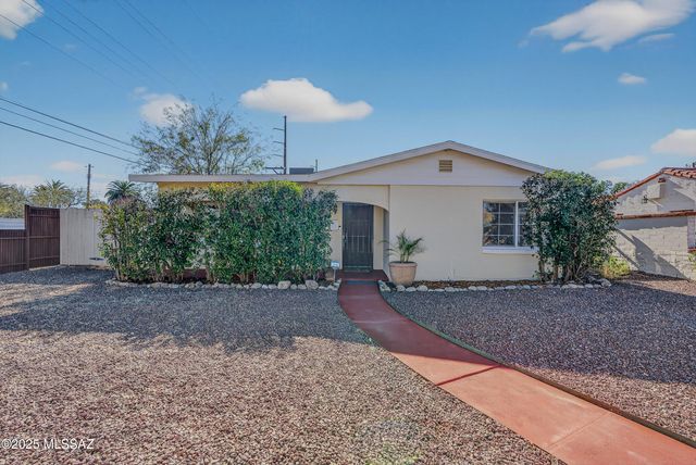 3022 E Seneca Street, Tucson, AZ 85716