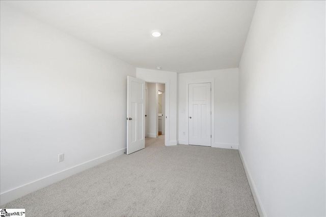 508 Round Rock Way, Fountain Inn, SC 29644