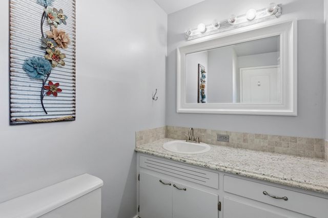 5917 N Addison St, Spokane, WA 99208