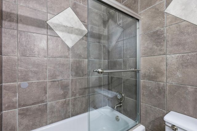 5917 N Addison St, Spokane, WA 99208