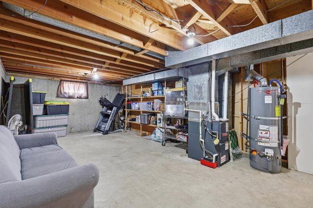 5917 N Addison St, Spokane, WA 99208