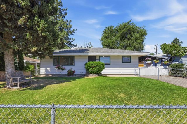 5917 N Addison St, Spokane, WA 99208