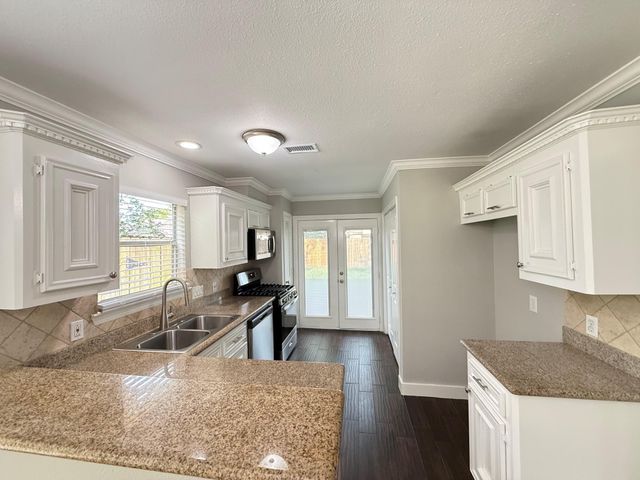 946 Pennygent Lane, Channelview, TX 77530