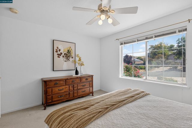 549 Burdick Dr, Bay Point, CA 94565