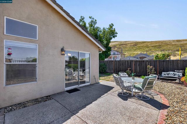 549 Burdick Dr, Bay Point, CA 94565