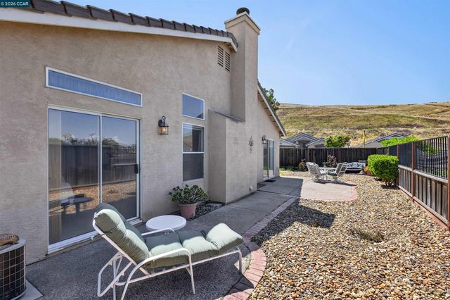 549 Burdick Dr, Bay Point, CA 94565