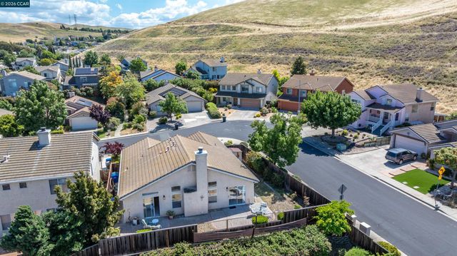 549 Burdick Dr, Bay Point, CA 94565