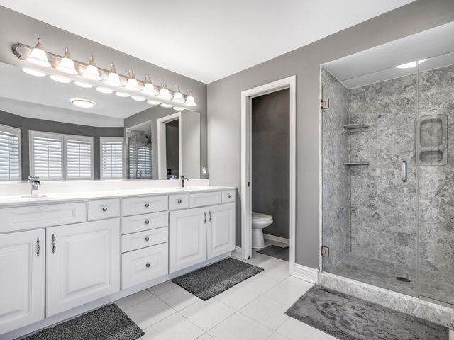 3760 Bunker Hill Drive, Algonquin, IL 60102