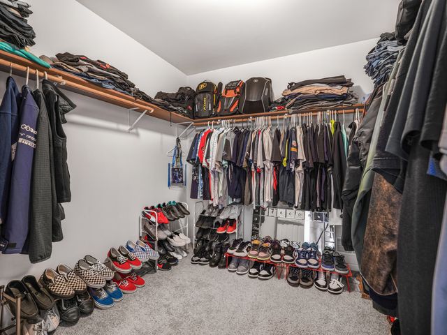 3760 Bunker Hill Drive, Algonquin, IL 60102