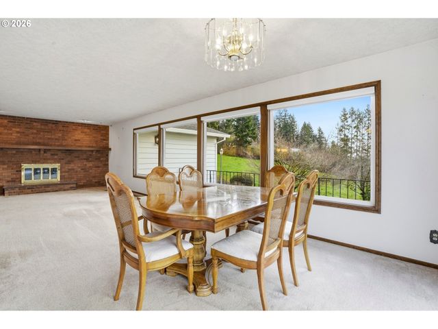 14100 Se 215TH Ct, Damascus, OR 97089