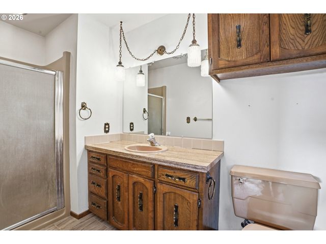 14100 Se 215TH Ct, Damascus, OR 97089