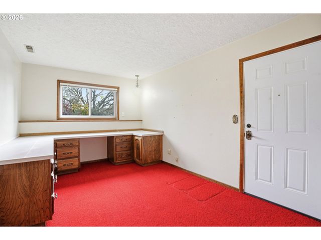 14100 Se 215TH Ct, Damascus, OR 97089