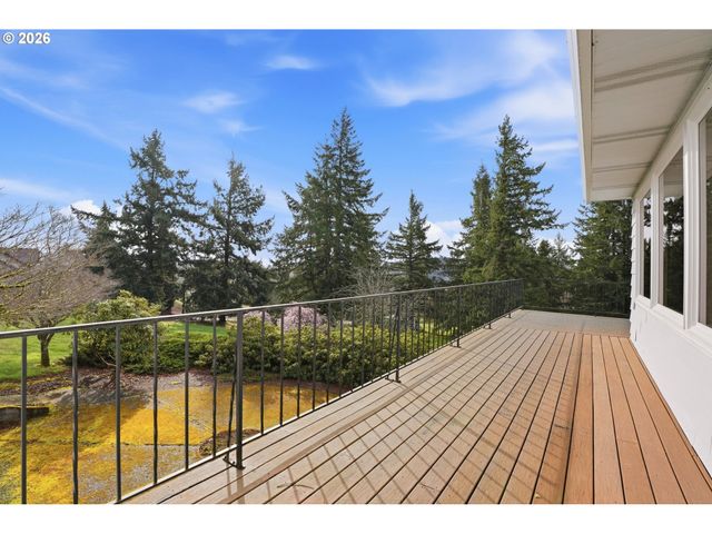 14100 Se 215TH Ct, Damascus, OR 97089