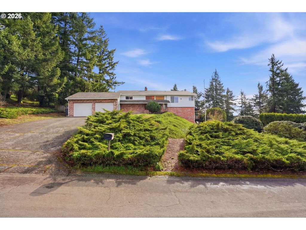 14100 Se 215TH Ct, Damascus, OR 97089