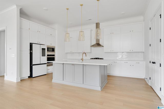 1032 CLIFTON ROAD, Birmingham, AL 35244