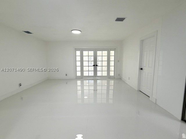 3930 NW 187th St, Miami Gardens, FL 33055