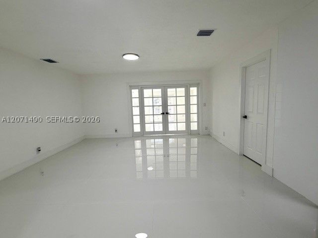 3930 NW 187th St, Miami Gardens, FL 33055