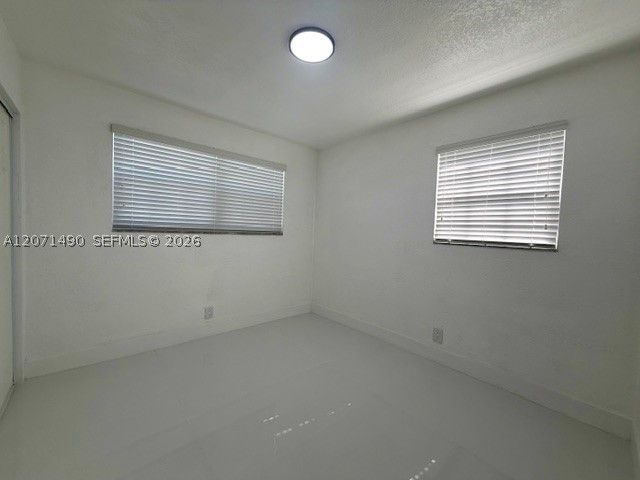 3930 NW 187th St, Miami Gardens, FL 33055