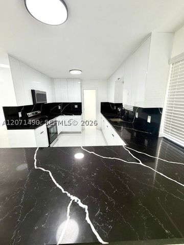 3930 NW 187th St, Miami Gardens, FL 33055
