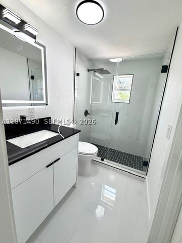 3930 NW 187th St, Miami Gardens, FL 33055