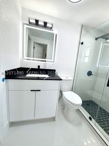 3930 NW 187th St, Miami Gardens, FL 33055