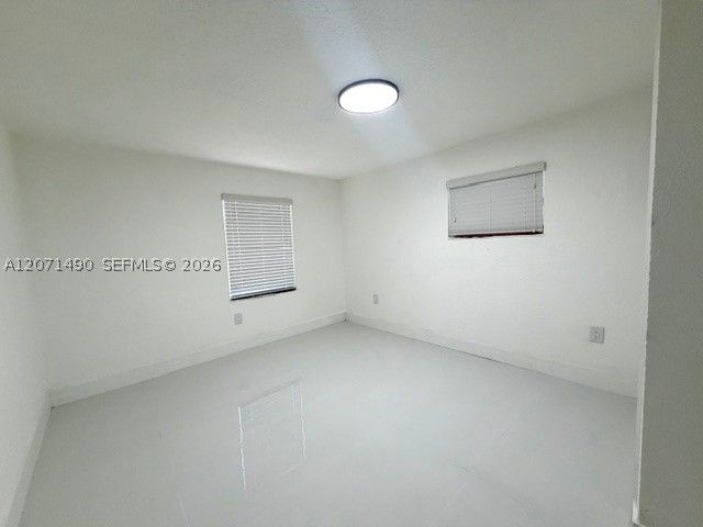 3930 NW 187th St, Miami Gardens, FL 33055
