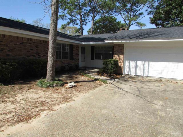 5715 Keystone Rd, Pensacola, FL 32504