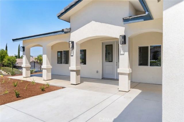 5205 Antares Court, Bakersfield, CA 93306
