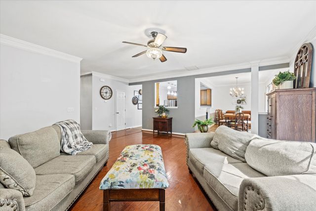 218 River Hills Drive, Clayton, NC 27527