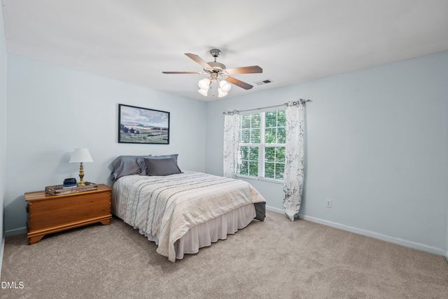 218 River Hills Drive, Clayton, NC 27527