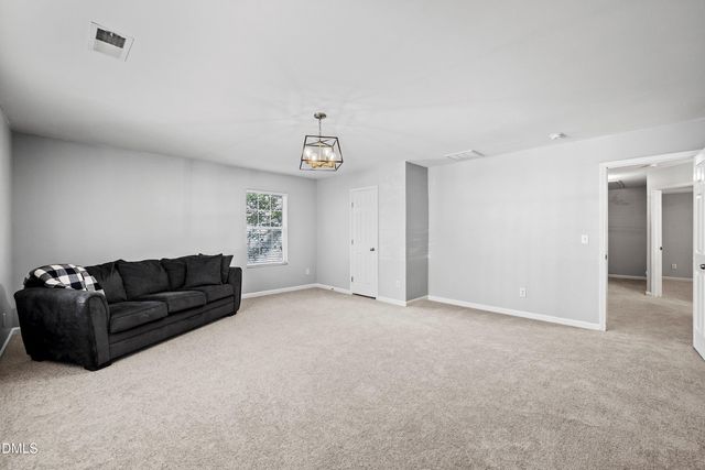 218 River Hills Drive, Clayton, NC 27527