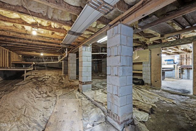 218 River Hills Drive, Clayton, NC 27527