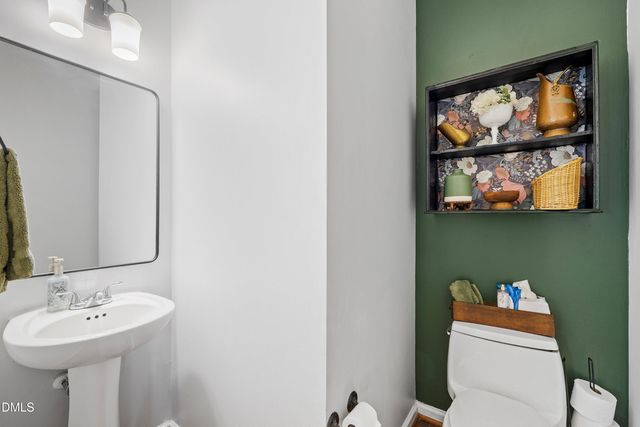 218 River Hills Drive, Clayton, NC 27527