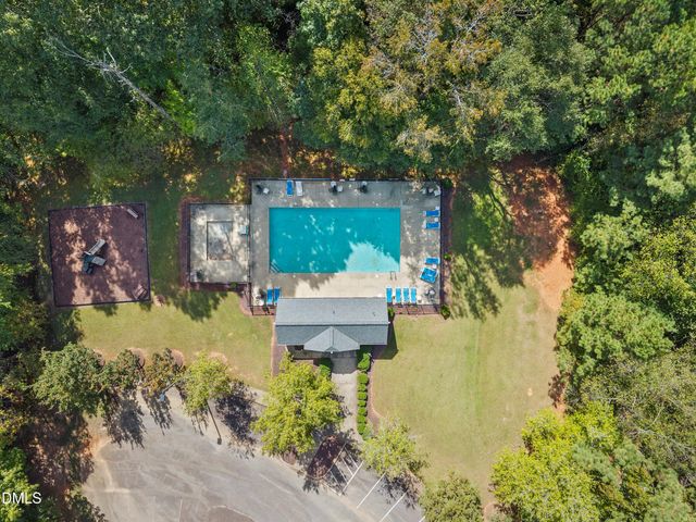 218 River Hills Drive, Clayton, NC 27527