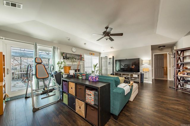 1069 Highland Blvd, Cabot, AR 72023